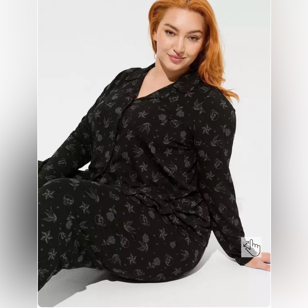 🆕 Torrid Super Soft Button Through Long Sleeve Sleep Shirt size 2 - Picture 1 of 10